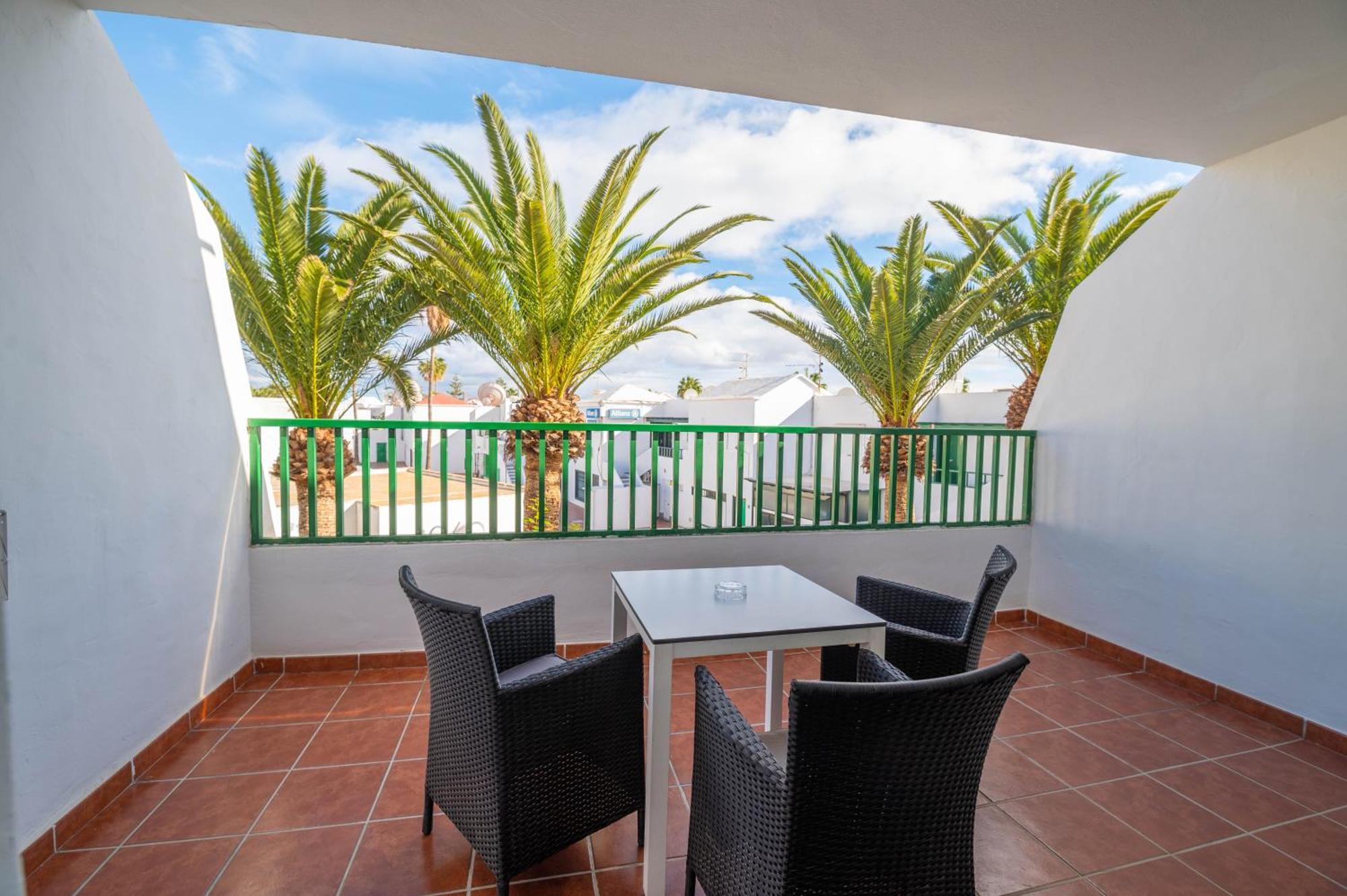 Apartamentos La Penita Puerto del Carmen  Eksteriør bilde
